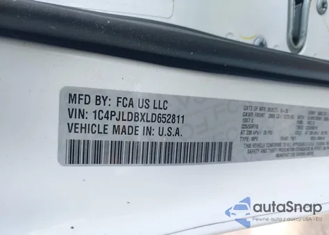 2020 Jeep Cherokee Limited Fwd from USA, damaged, VIN 1C4PJLDBXLD652811